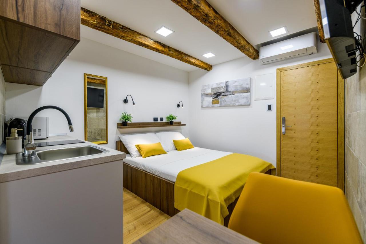 Urban Apartments With Sauna Задар Екстер'єр фото